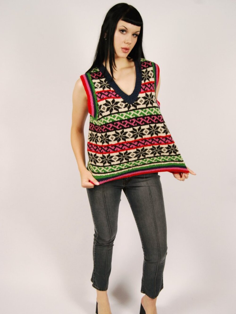 Y2K Sweater Vest (L) large pink blue vintage womens geometric snowflake winter